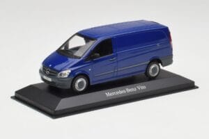 Mercedes Vito Atlantis Sinine Minichamps 1:43 B66960525 Metall - pilt 2/4
