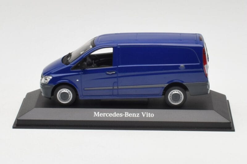Mercedes Vito Atlantis Sinine Minichamps 1:43 B66960525 Metall