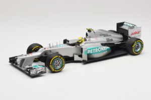 Mercedes W03 #8 N. Rosberg Mercedes AMG Petronas 2012 Minichamps 1:18 110120008 Metall