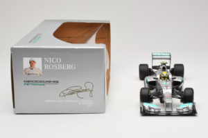 Mercedes W03 #8 N. Rosberg Mercedes AMG Petronas 2012 Minichamps 1:18 110120008 Metall - pilt 6/7