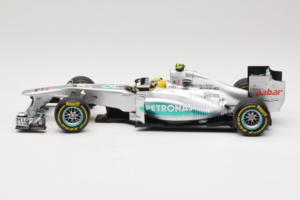 Mercedes W03 #8 N. Rosberg Mercedes AMG Petronas Showcar 2012 Minichamps 1:18 110120078 Metall - pilt 3/7