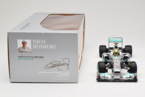 Mercedes W03 #8 N. Rosberg Mercedes AMG Petronas Showcar 2012 Minichamps 1:18 110120078 Metall - pilt 6/7