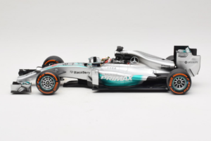 Mercedes W05 #44 L. Hamilton Mercedes AMG Petronas Malaysian Grand Prix Winner 2014 Minichamps 1:18 110140144 Metall - pilt 3/7