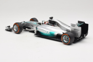 Mercedes W05 #44 L. Hamilton Mercedes AMG Petronas Malaysian Grand Prix Winner 2014 Minichamps 1:18 110140144 Metall - pilt 5/7