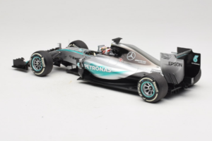 Mercedes W06 #44 L. Hamilton F1 World Champion 2015 Dealer Edition Minichamps 1:18 B66960539 Metall - pilt 5/7