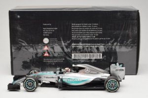 Mercedes W06 #44 L. Hamilton F1 World Champion 2015 Dealer Edition Minichamps 1:18 B66960539 Metall - pilt 6/7