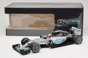 Mercedes W06 #44 L. Hamilton F1 World Champion 2015 Dealer Edition Minichamps 1:18 B66960539 Metall - pilt 7/7