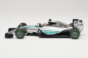 Mercedes W06 #44 L. Hamilton Mercedes AMG Petronas United States Grand Prix Winner World Champion 2015 Minichamps 1:18 110150 - pilt 3/7