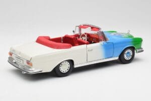 Mercedes 280SE W108 Tricolor Maisto 1:18 56014 Metall - pilt 3/8
