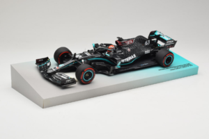 Mercedes W11 #63 G. Russell Mercedes AMG Petronas Sakhir Grand Prix 2020 Minichamps 1:18 113201663 Vaik - pilt 2/7