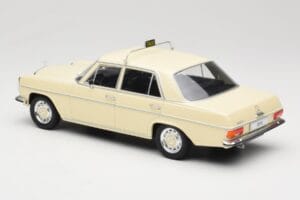 Mercedes W115 Beež Taxi MCG 1:18 MCG18055 Metall - pilt 5/6