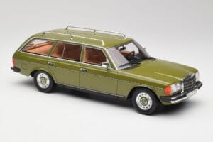 Mercedes W123 200T Cypress Roheline BoS Models 1:18 BOS008 Metall - pilt 4/6