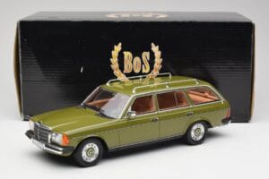 Mercedes W123 200T Cypress Roheline BoS Models 1:18 BOS008 Metall - pilt 6/6