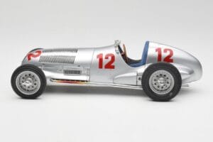 Mercedes W125 #12 R. Caracciola Grand Prix 1937 CMC 1:18 M-052 Metall - pilt 3/6