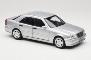 Mercedes C36 AMG W202 Silver Metallic Norev 1:18 183380 Metall - pilt 6/8