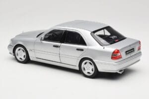 Mercedes C36 AMG W202 Silver Metallic Norev 1:18 183380 Metall - pilt 7/8