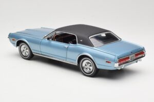 Mercury Cougar XR-7 Sinine Sun Star 1:18 1562 Metall - pilt 7/8