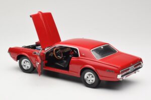 Mercury Cougar XR-7 Punane Sun Star 1:18 1541 Metall - pilt 5/8