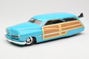 Mercury Merc Woodie Sinine Hot Wheels 1:18 27806 Metall