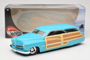 Mercury Merc Woodie Sinine Hot Wheels 1:18 27806 Metall - pilt 8/8