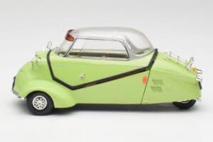 Messerschmitt KR 200 Roheline Revell 1:18 8917 Metall - pilt 4/8