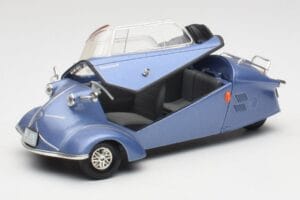 Messerschmitt KR201 Roadster Sinine Revell 1:18 08966 Metall - pilt 2/8