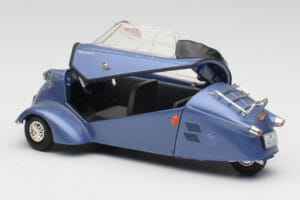 Messerschmitt KR201 Roadster Sinine Revell 1:18 08966 Metall - pilt 5/8