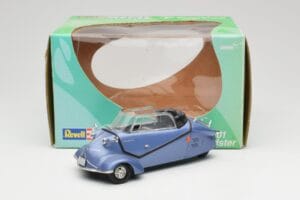 Messerschmitt KR201 Roadster Sinine Revell 1:18 08966 Metall - pilt 8/8