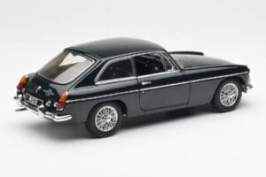 MGB GT Mk2 Coupe Racing Roheline AUTOart 1:18 76602 Metall - pilt 3/8