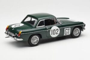 MGB GT Mk2 Nurburgring Roheline AUTOart 1:18 86781 Metall - pilt 3/8
