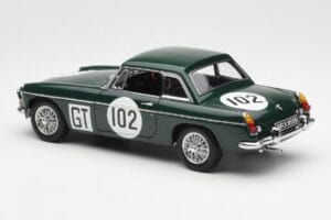 MGB GT Mk2 Nurburgring Roheline AUTOart 1:18 86781 Metall - pilt 7/8