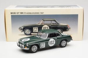 MGB GT Mk2 Nurburgring Roheline AUTOart 1:18 86781 Metall - pilt 8/8