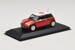 Mini Cooper Punane Jaapani Lipuga Minichamps 1:43 80420309024-R1 Metall - pilt 2/5