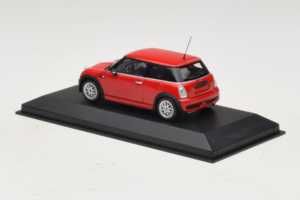 Mini Cooper One R50 Aero Punane Minichamps 1:43 431138272 Metall - pilt 2/4