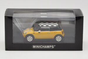 MINI One R50 Kollane Minichamps 1:43 431138104 Metall - pilt 5/5