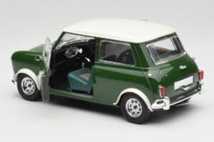 Mini Cooper S British Racing Roheline & Old English Valge Solido 1:18 8021 Metall - pilt 5/8