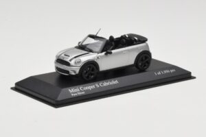 Mini Cooper S R57 Kabriolett Hõbedane Minichamps 1:43 431138830 Metall - pilt 2/6