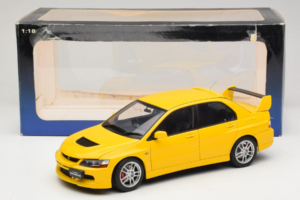 Mitsubishi Lancer Evolution IX GSR Kollane AUTOart 1:18 77192 Metall - pilt 8/8