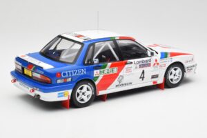 Mitsubishi Galant VR-4 #4 A. Vatanen RAC Rally 1990 IXO 1:18 18RMC192B Metall - pilt 2/6