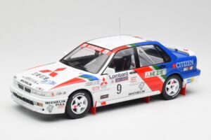Mitsubishi Galant VR-4 #9 K. Eriksson / S. Parmander RAC Rally 1990 IXO 1:18 18RMC192A Metall