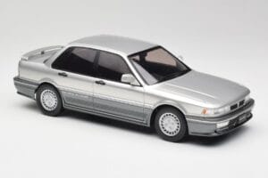 Mitsubishi Galant VR-4 Hõbe IXO 1:18 18CMC191 Metall - pilt 4/6