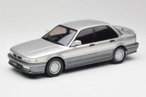 Mitsubishi Galant VR-4 Hõbe IXO 1:18 18CMC191 Metall