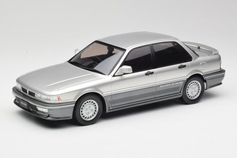 Mitsubishi Galant VR-4 Hõbe IXO 1:18 18CMC191 Metall