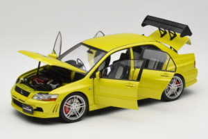 Mitsubishi Lancer Evo VII Mustard Yellow AUTOart 1:18 77166 Metall - pilt 2/8