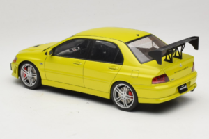 Mitsubishi Lancer Evo VII Mustard Yellow AUTOart 1:18 77166 Metall - pilt 5/8