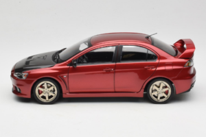 Mitsubishi Lancer Evolution X Punane OEM 1:18 MLE02 Metall - pilt 4/8