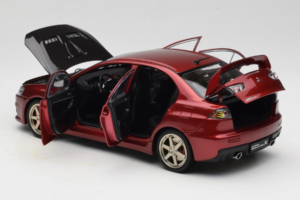 Mitsubishi Lancer Evolution X Punane OEM 1:18 MLE02 Metall - pilt 5/8