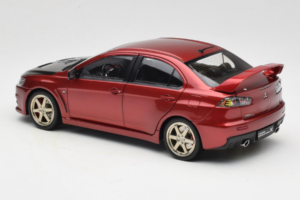 Mitsubishi Lancer Evolution X Punane OEM 1:18 MLE02 Metall - pilt 7/8