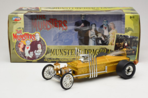 Munsters Dragula Movie Car Joyride 1:18 33266 Metall - pilt 8/8
