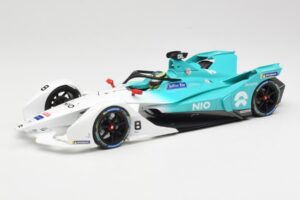 NIO 004 Team NIO #8 T. Dillmann Formula E Season 5 2019 Minichamps 1:18 114180008 Metall